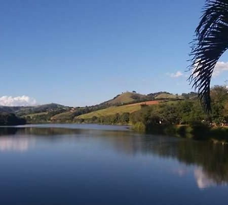 Apto Em Lindóia Esterno foto